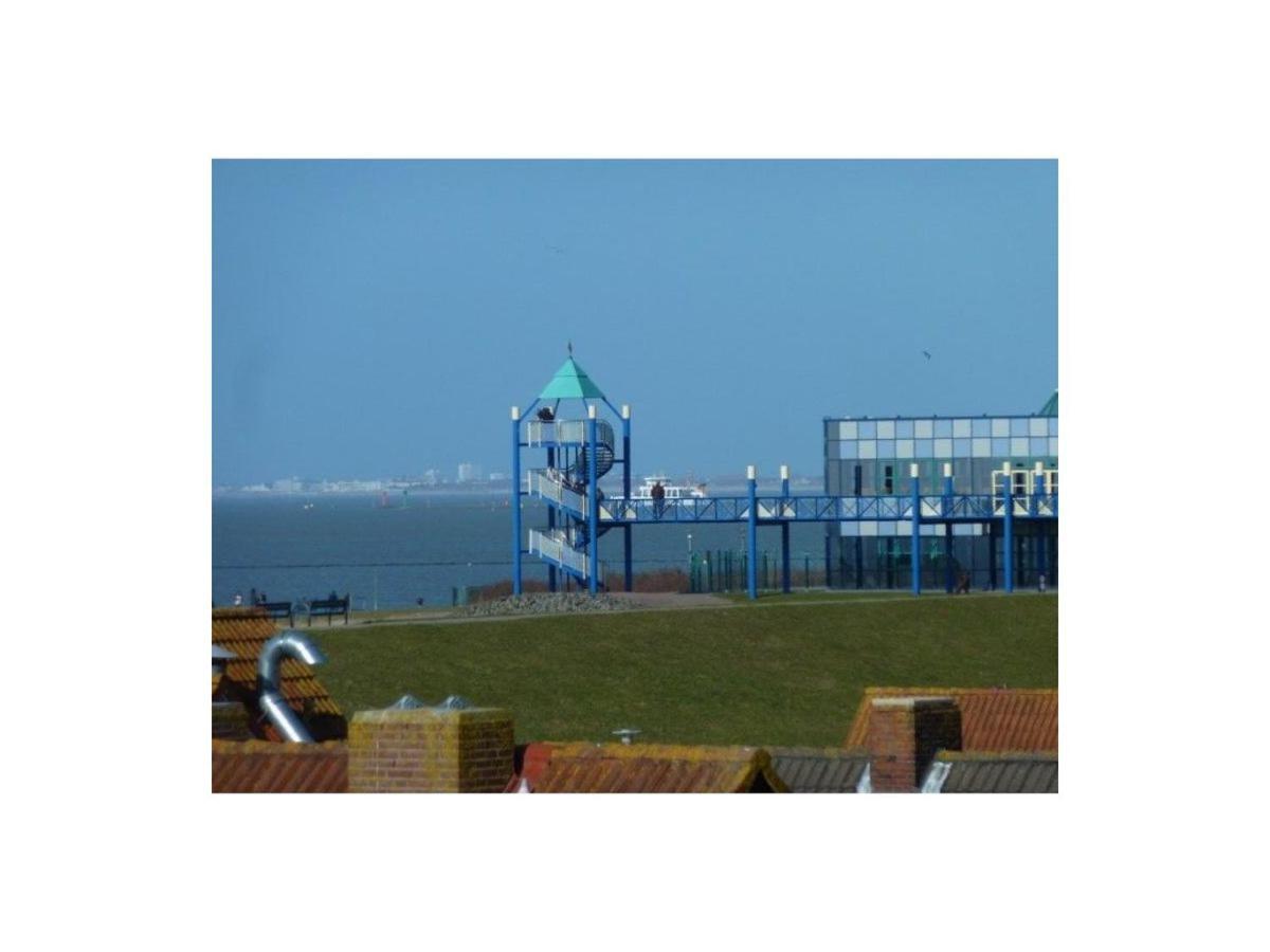 Ferienwohnung Residenz Am Sandstrand Norddeich Norden Esterno foto
