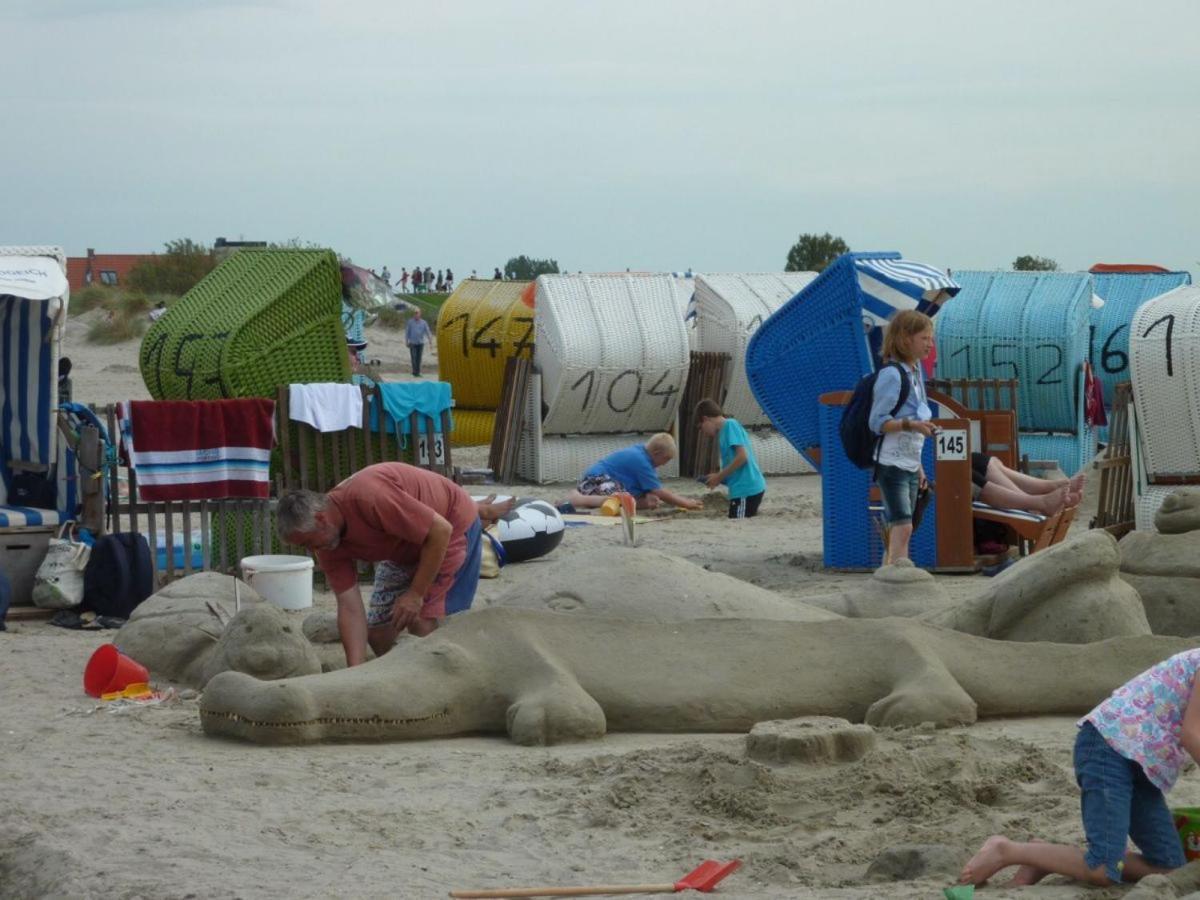 Ferienwohnung Residenz Am Sandstrand Norddeich Norden Esterno foto
